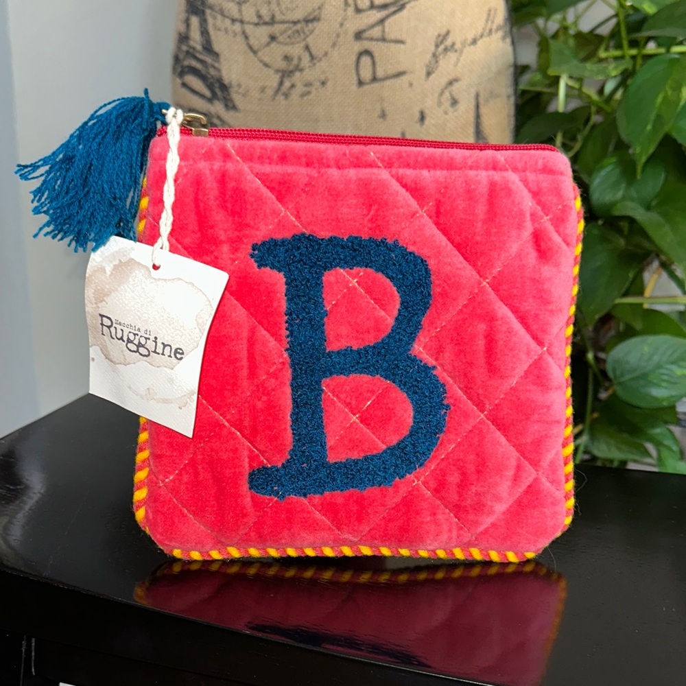 Ruggine Quilted Coral Cosmetic Bag with Teal Letter